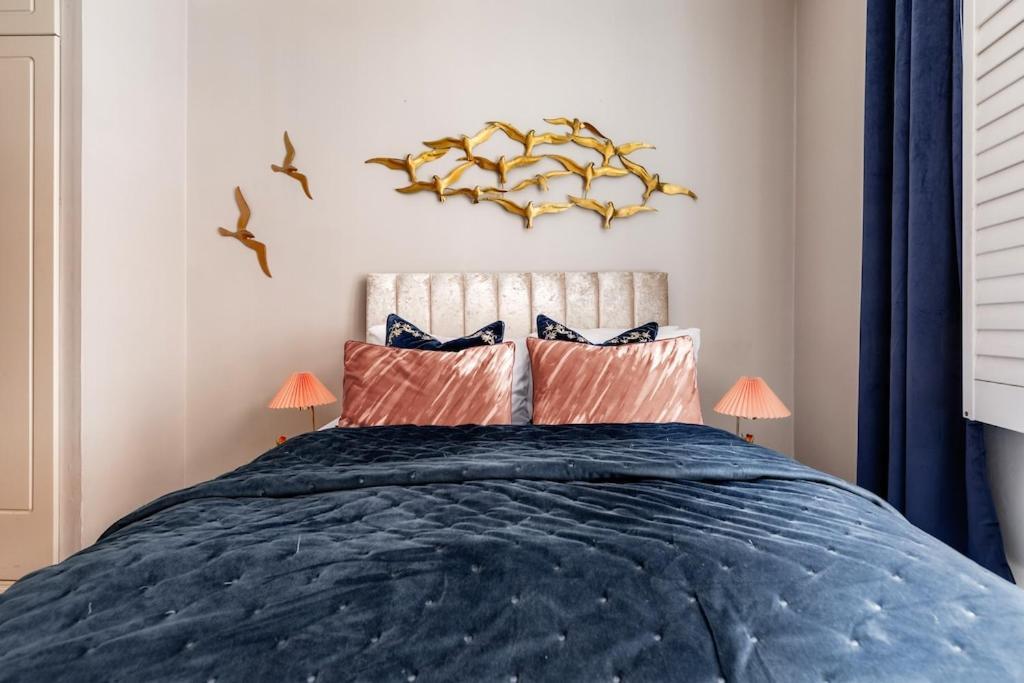 Revamped & Luxxe For Covent Garden Lovers! Adorable City Home For Families & Friends Londen Buitenkant foto